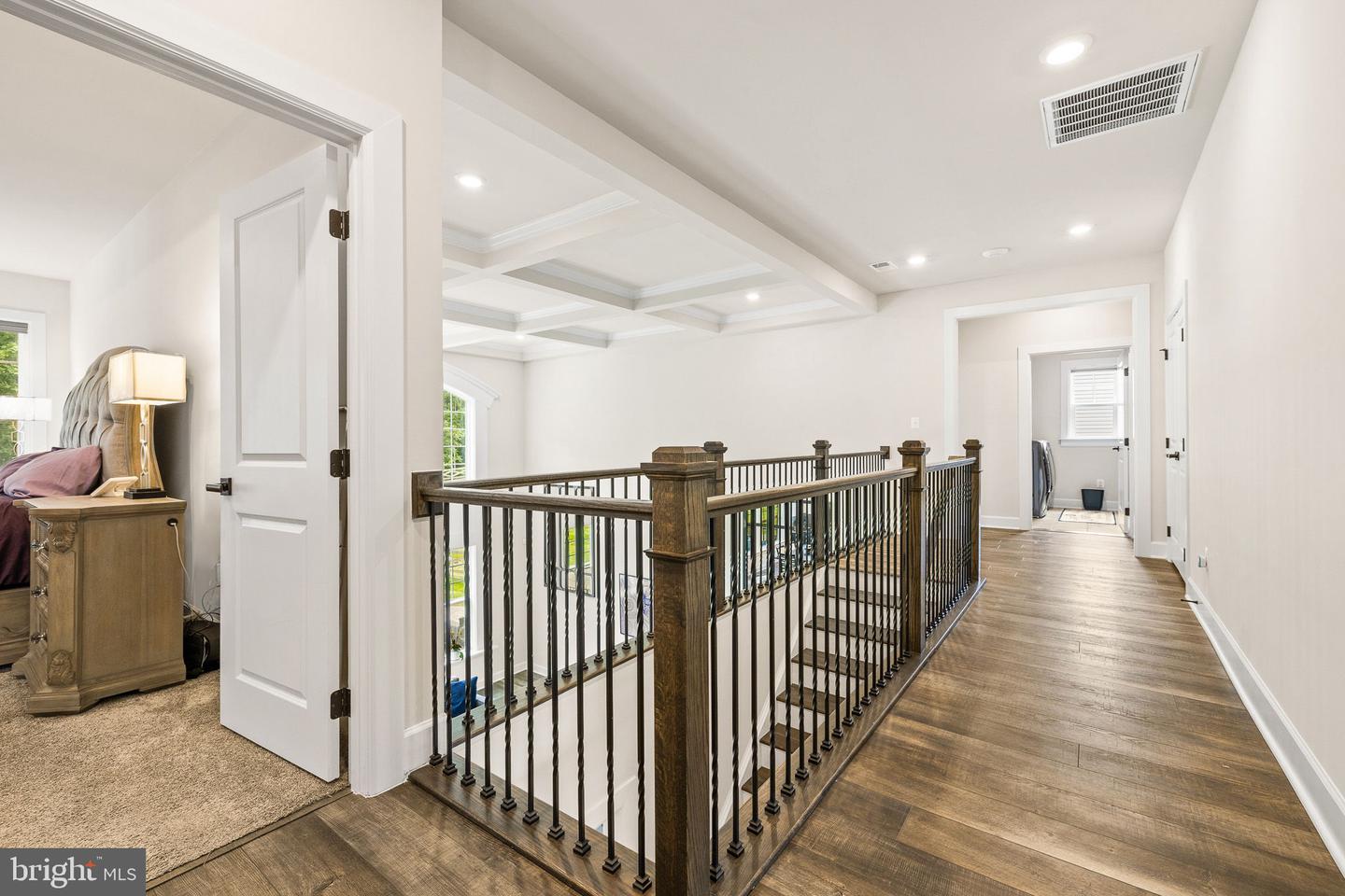 7051 SAINT HILL CT, HAYMARKET, Virginia 20169, 5 Bedrooms Bedrooms, 6 Rooms Rooms,6 BathroomsBathrooms,Residential,For sale,7051 SAINT HILL CT,VAPW2099184 MLS # VAPW2099184