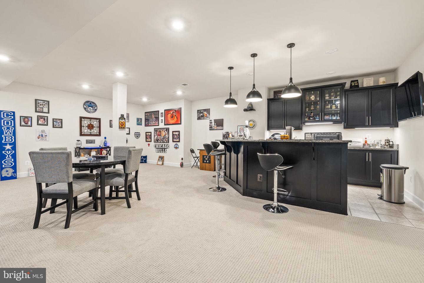 7051 SAINT HILL CT, HAYMARKET, Virginia 20169, 5 Bedrooms Bedrooms, 6 Rooms Rooms,6 BathroomsBathrooms,Residential,For sale,7051 SAINT HILL CT,VAPW2099184 MLS # VAPW2099184
