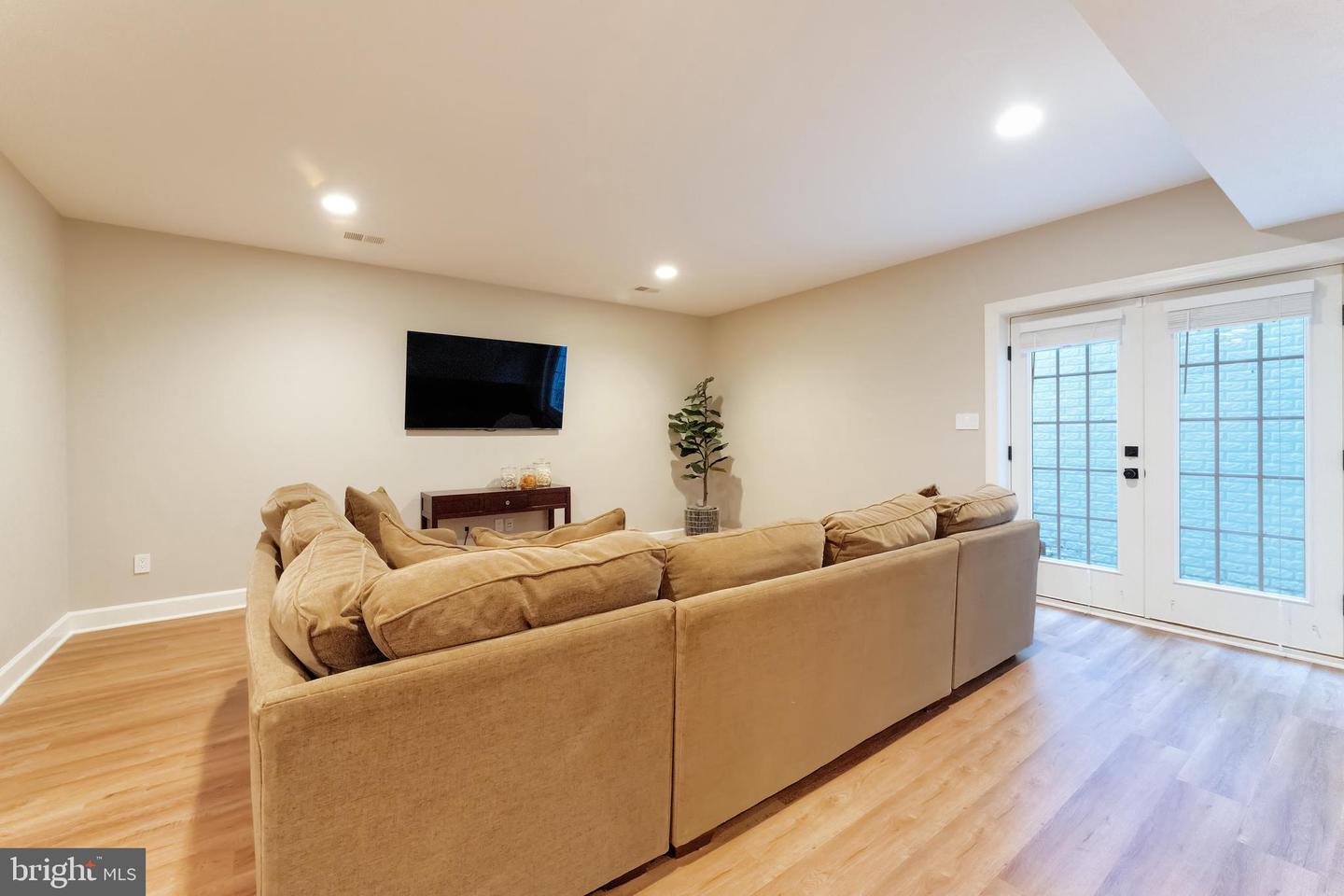 22996 OLYMPIA DRIVE, BRAMBLETON, Virginia 20148, 6 Bedrooms Bedrooms, ,5 BathroomsBathrooms,Residential,For sale,22996 OLYMPIA DRIVE,VALO2102420 MLS # VALO2102420
