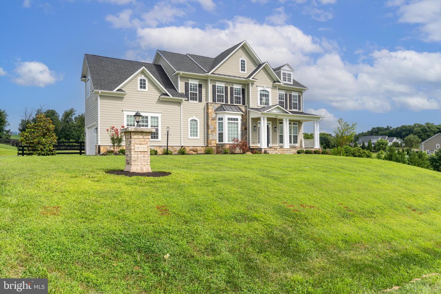 15731 ELSIE VIRGINIA PL, WATERFORD, Virginia 20197, 4 Bedrooms Bedrooms, ,4 BathroomsBathrooms,Residential,For sale,15731 ELSIE VIRGINIA PL,VALO2102428 MLS # VALO2102428