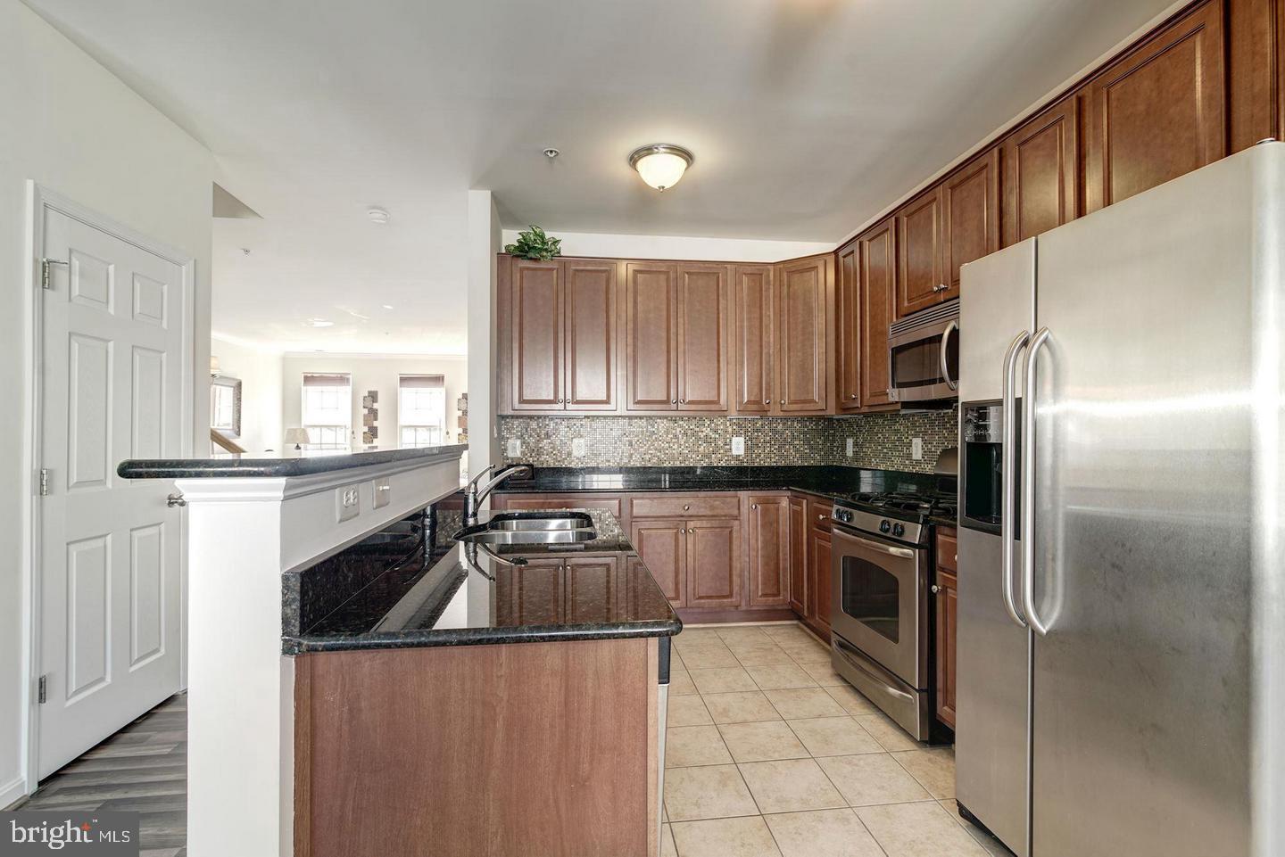 15831 JOHN DISKIN CIR #76, WOODBRIDGE, Virginia 22191, 3 Bedrooms Bedrooms, ,2 BathroomsBathrooms,Residential,For sale,15831 JOHN DISKIN CIR #76,VAPW2099230 MLS # VAPW2099230