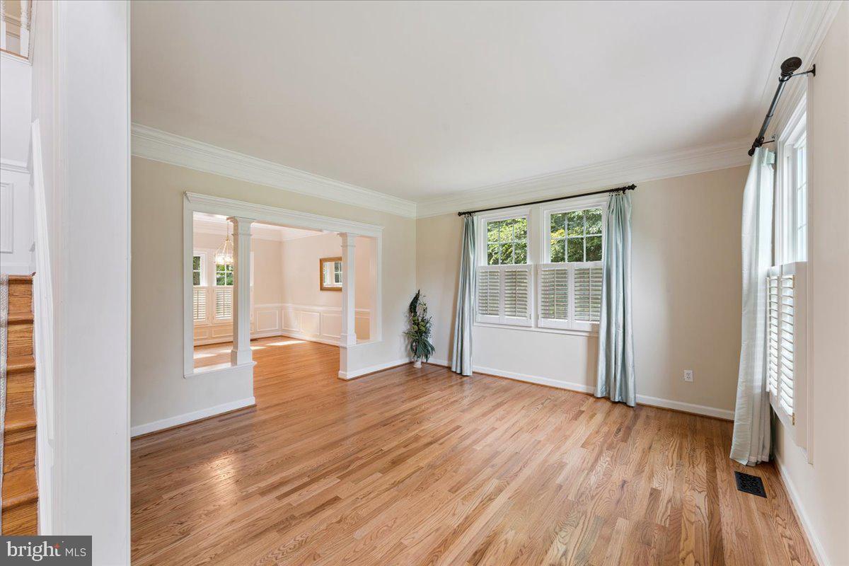 7411 UNION RIDGE RD, CLIFTON, Virginia 20124, 5 Bedrooms Bedrooms, ,4 BathroomsBathrooms,Residential,For sale,7411 UNION RIDGE RD,VAFX2255508 MLS # VAFX2255508