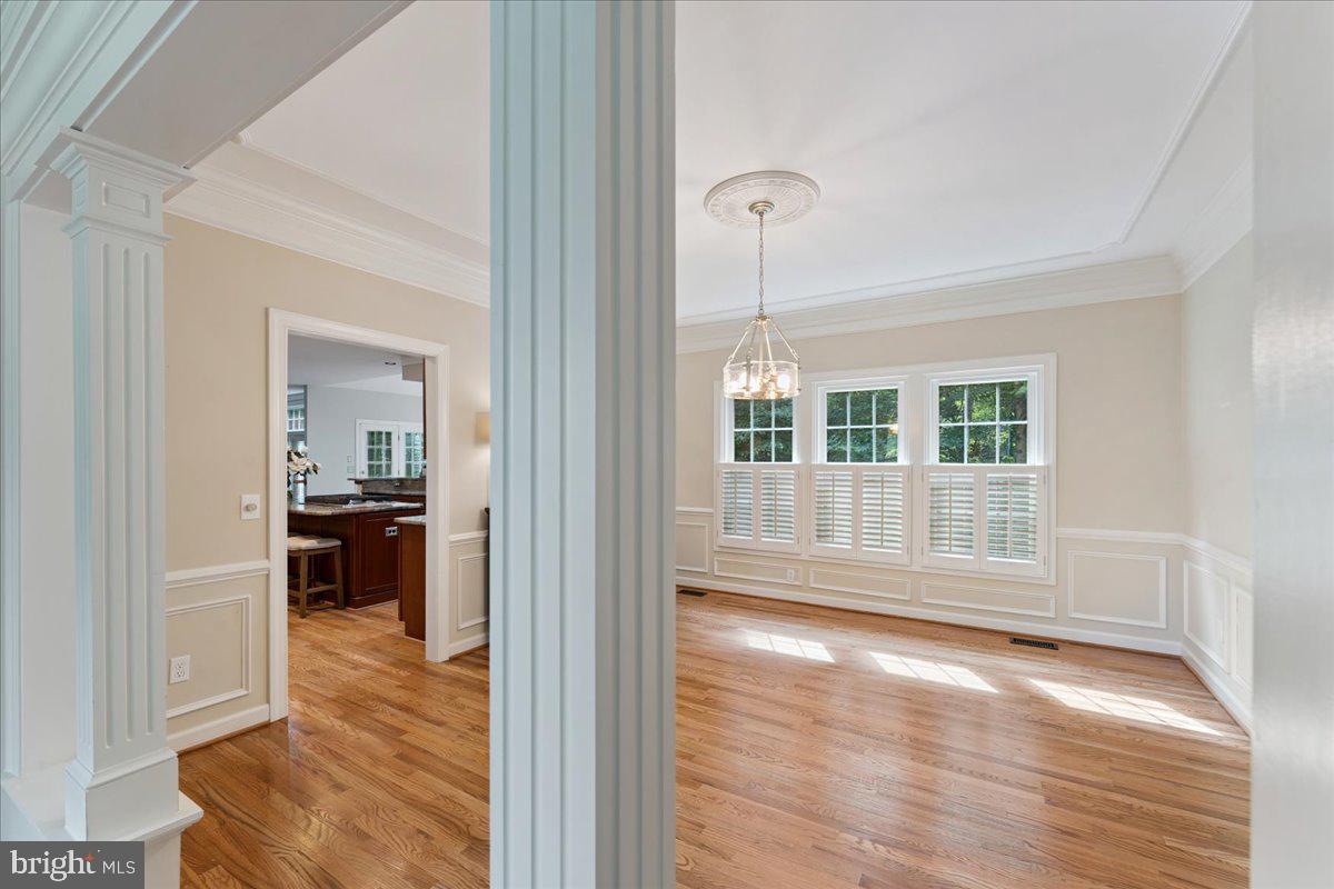 7411 UNION RIDGE RD, CLIFTON, Virginia 20124, 5 Bedrooms Bedrooms, ,4 BathroomsBathrooms,Residential,For sale,7411 UNION RIDGE RD,VAFX2255508 MLS # VAFX2255508
