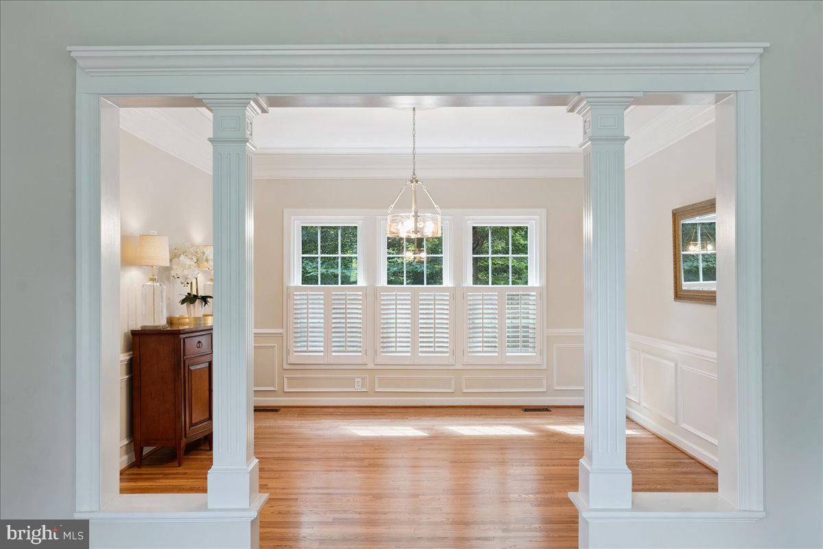 7411 UNION RIDGE RD, CLIFTON, Virginia 20124, 5 Bedrooms Bedrooms, ,4 BathroomsBathrooms,Residential,For sale,7411 UNION RIDGE RD,VAFX2255508 MLS # VAFX2255508