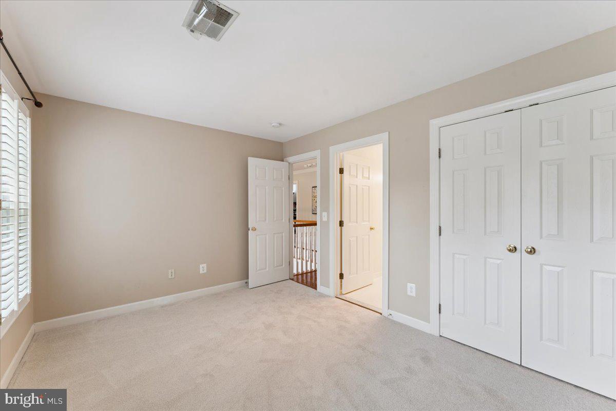 7411 UNION RIDGE RD, CLIFTON, Virginia 20124, 5 Bedrooms Bedrooms, ,4 BathroomsBathrooms,Residential,For sale,7411 UNION RIDGE RD,VAFX2255508 MLS # VAFX2255508