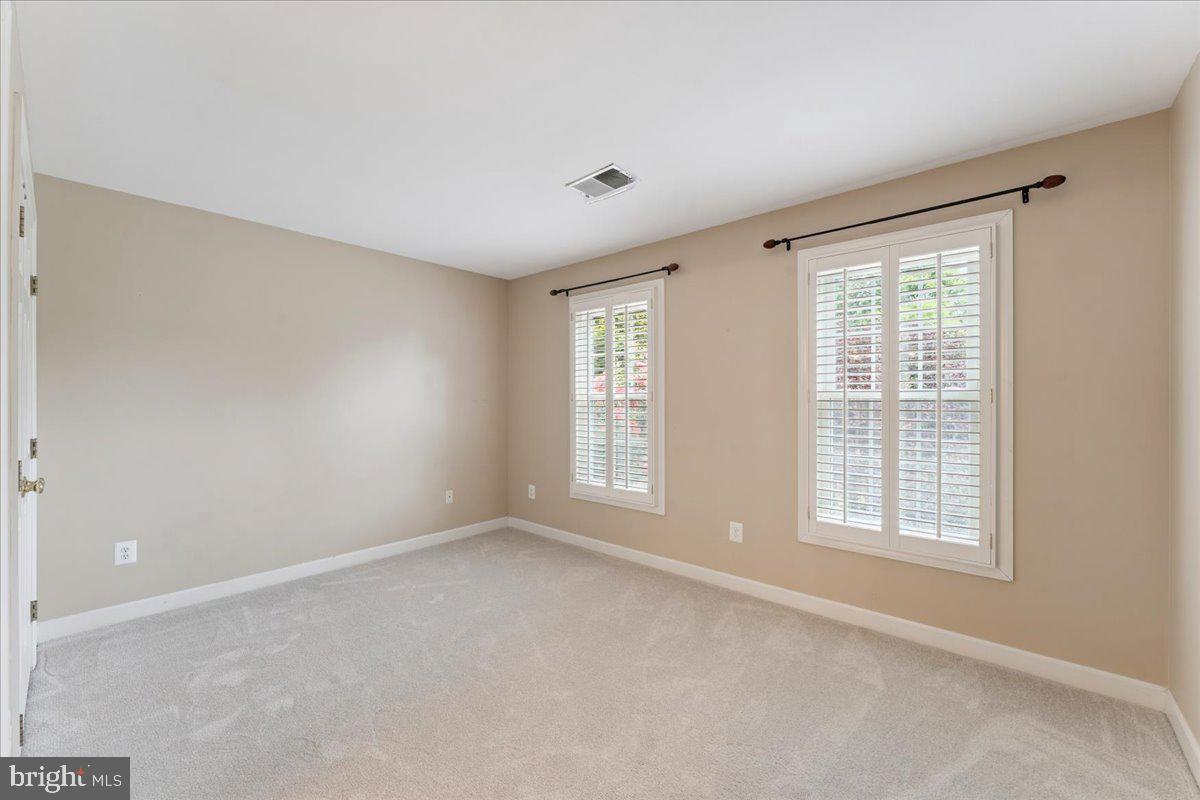 7411 UNION RIDGE RD, CLIFTON, Virginia 20124, 5 Bedrooms Bedrooms, ,4 BathroomsBathrooms,Residential,For sale,7411 UNION RIDGE RD,VAFX2255508 MLS # VAFX2255508