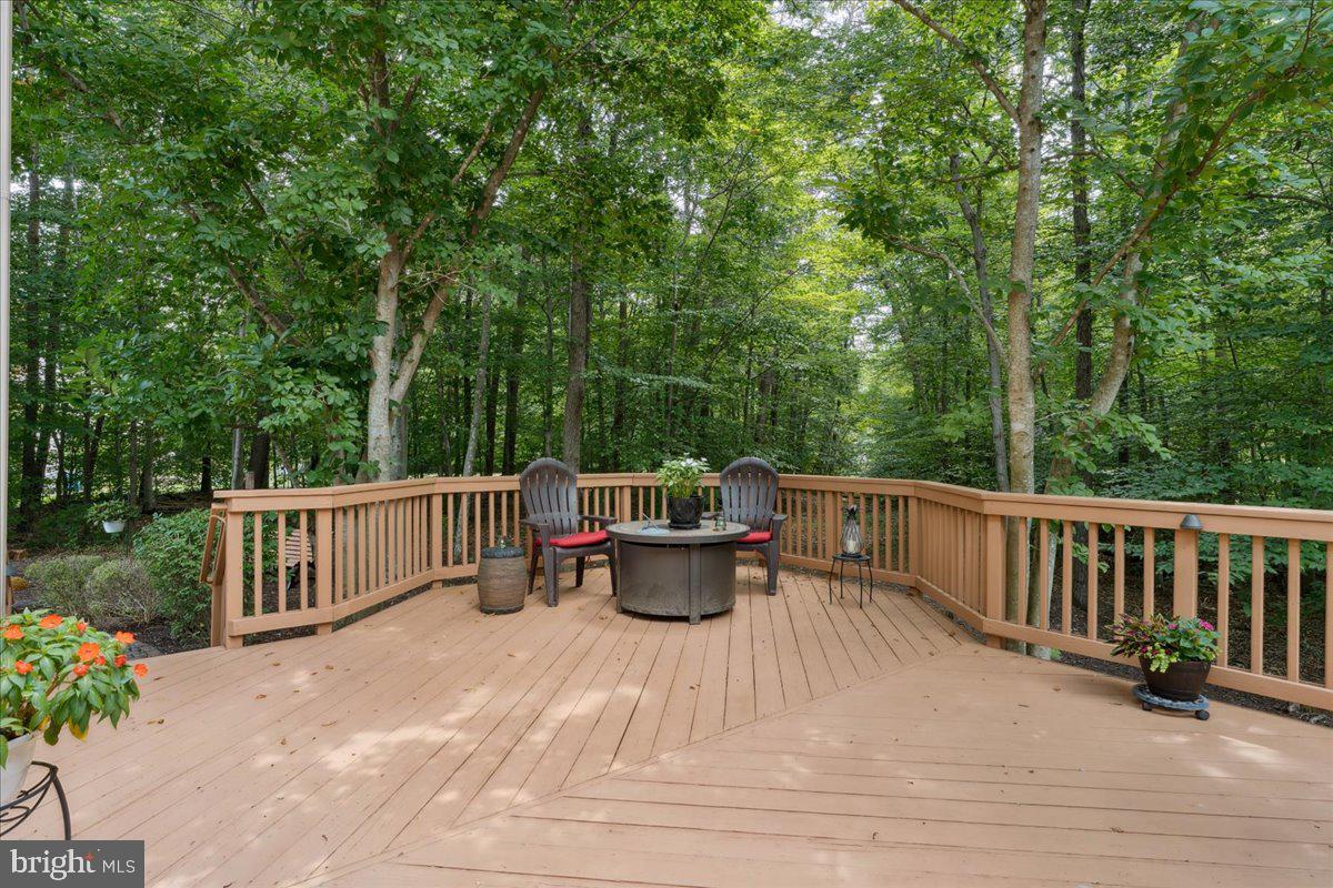 7411 UNION RIDGE RD, CLIFTON, Virginia 20124, 5 Bedrooms Bedrooms, ,4 BathroomsBathrooms,Residential,For sale,7411 UNION RIDGE RD,VAFX2255508 MLS # VAFX2255508