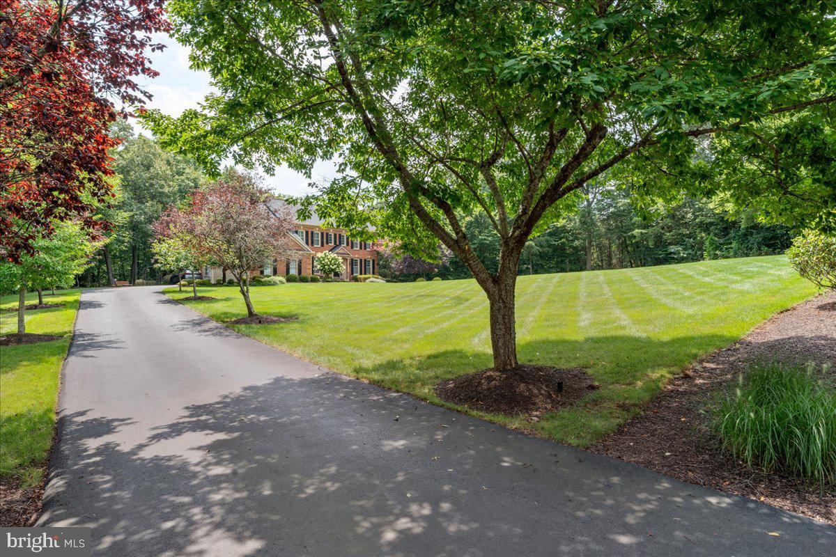 7411 UNION RIDGE RD, CLIFTON, Virginia 20124, 5 Bedrooms Bedrooms, ,4 BathroomsBathrooms,Residential,For sale,7411 UNION RIDGE RD,VAFX2255508 MLS # VAFX2255508