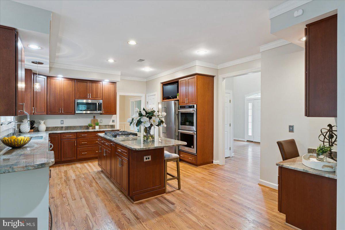 7411 UNION RIDGE RD, CLIFTON, Virginia 20124, 5 Bedrooms Bedrooms, ,4 BathroomsBathrooms,Residential,For sale,7411 UNION RIDGE RD,VAFX2255508 MLS # VAFX2255508
