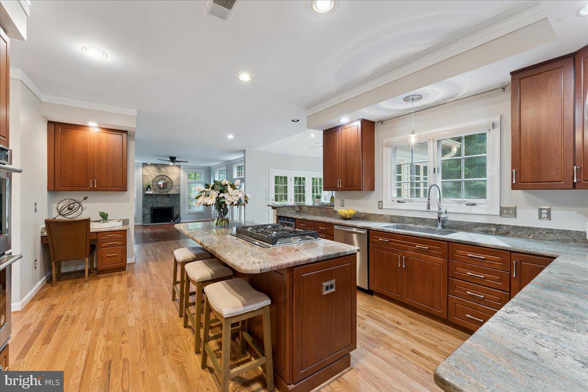 7411 UNION RIDGE RD, CLIFTON, Virginia 20124, 5 Bedrooms Bedrooms, ,4 BathroomsBathrooms,Residential,For sale,7411 UNION RIDGE RD,VAFX2255508 MLS # VAFX2255508