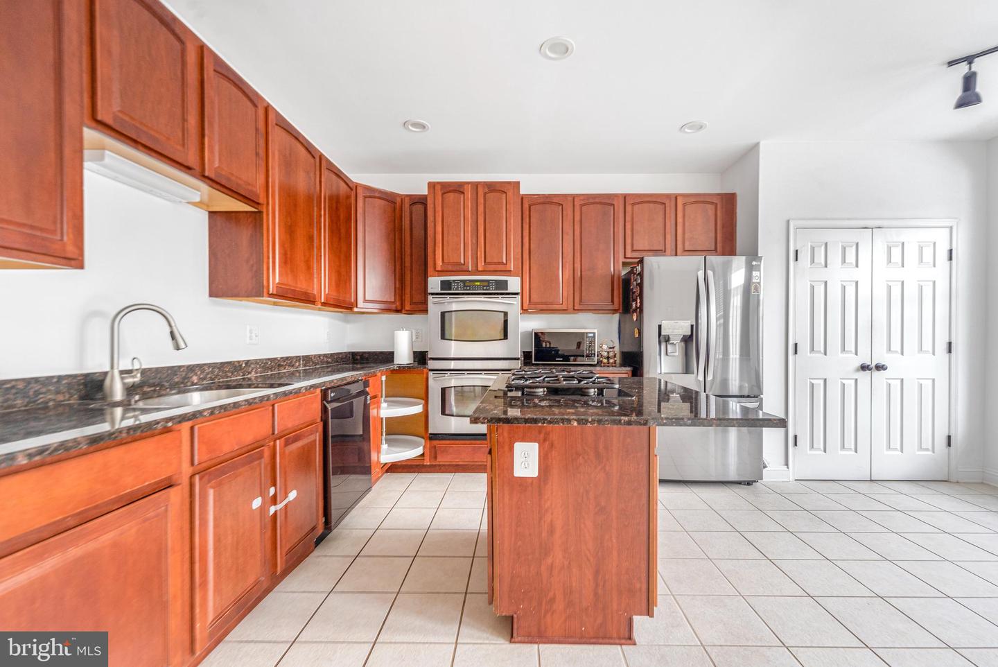 820 FERNDALE TER NE, LEESBURG, Virginia 20176, 3 Bedrooms Bedrooms, ,3 BathroomsBathrooms,Residential,For sale,820 FERNDALE TER NE,VALO2102226 MLS # VALO2102226