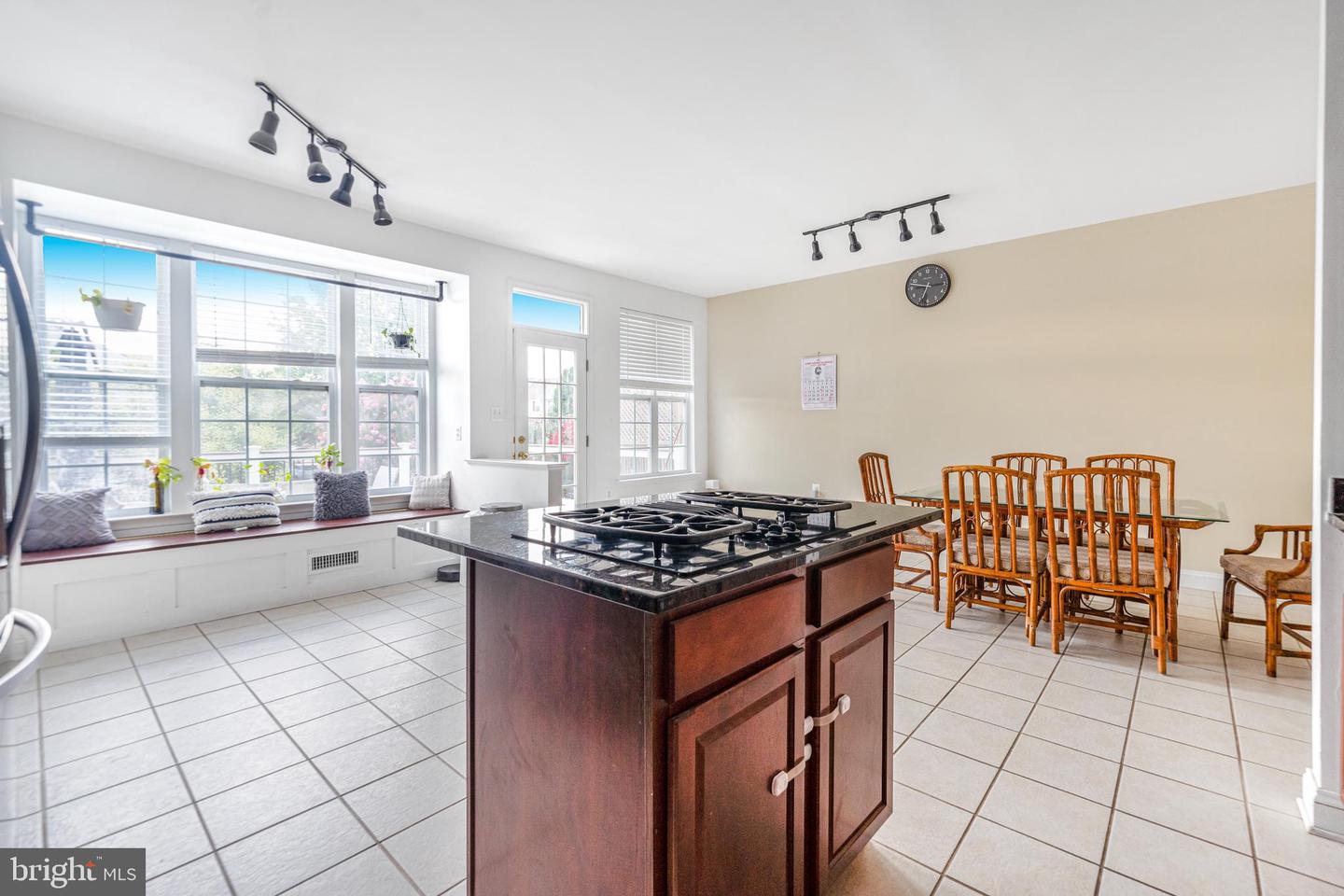 820 FERNDALE TER NE, LEESBURG, Virginia 20176, 3 Bedrooms Bedrooms, ,3 BathroomsBathrooms,Residential,For sale,820 FERNDALE TER NE,VALO2102226 MLS # VALO2102226