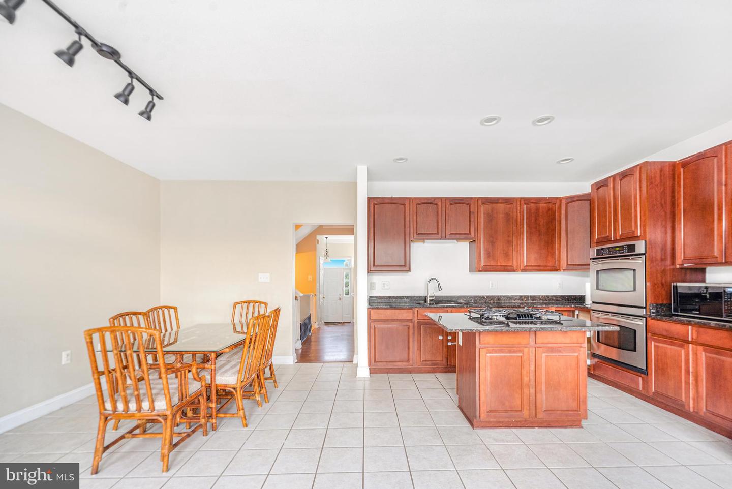 820 FERNDALE TER NE, LEESBURG, Virginia 20176, 3 Bedrooms Bedrooms, ,3 BathroomsBathrooms,Residential,For sale,820 FERNDALE TER NE,VALO2102226 MLS # VALO2102226