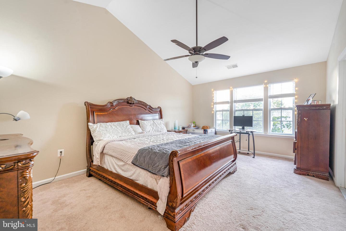 820 FERNDALE TER NE, LEESBURG, Virginia 20176, 3 Bedrooms Bedrooms, ,3 BathroomsBathrooms,Residential,For sale,820 FERNDALE TER NE,VALO2102226 MLS # VALO2102226
