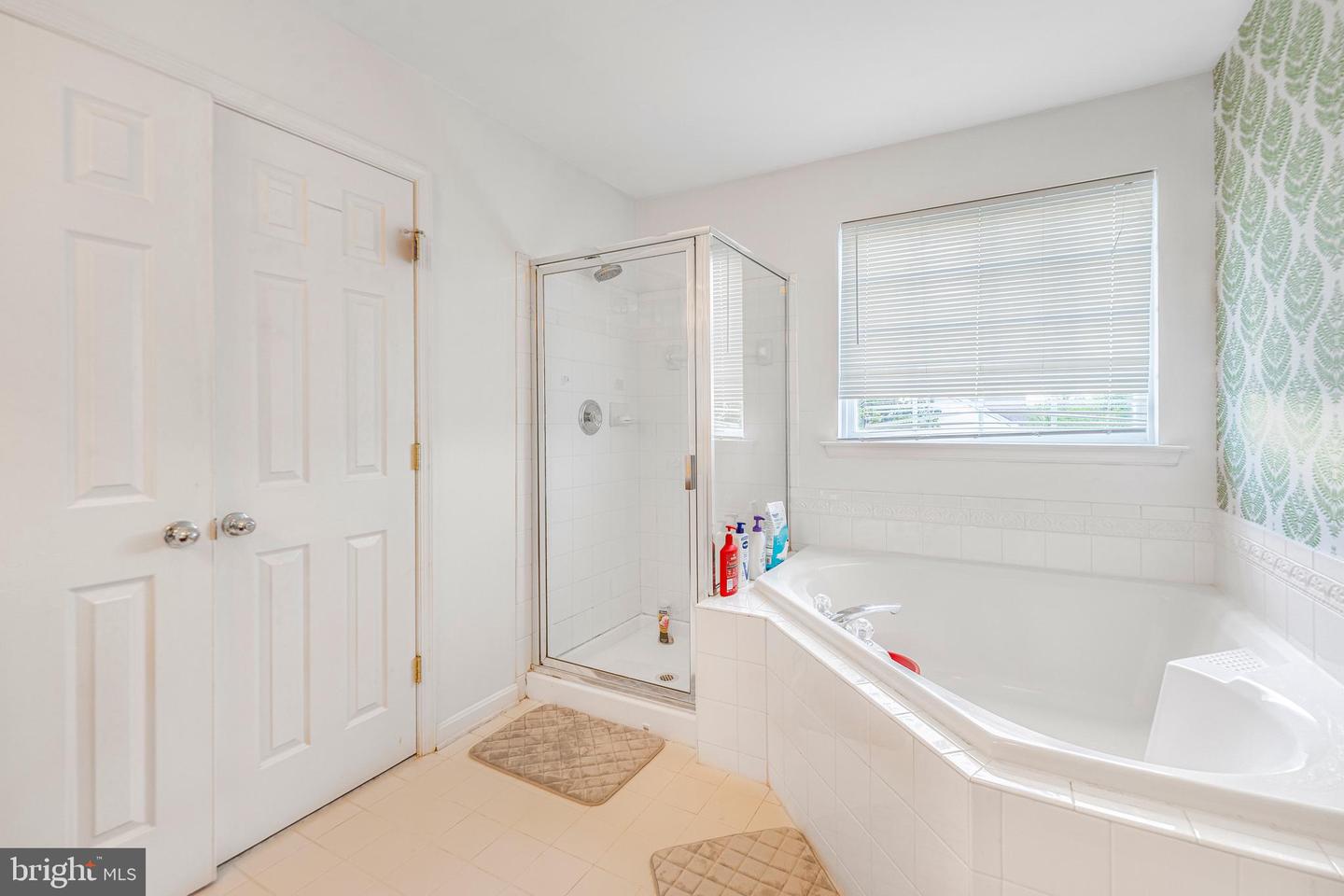 820 FERNDALE TER NE, LEESBURG, Virginia 20176, 3 Bedrooms Bedrooms, ,3 BathroomsBathrooms,Residential,For sale,820 FERNDALE TER NE,VALO2102226 MLS # VALO2102226