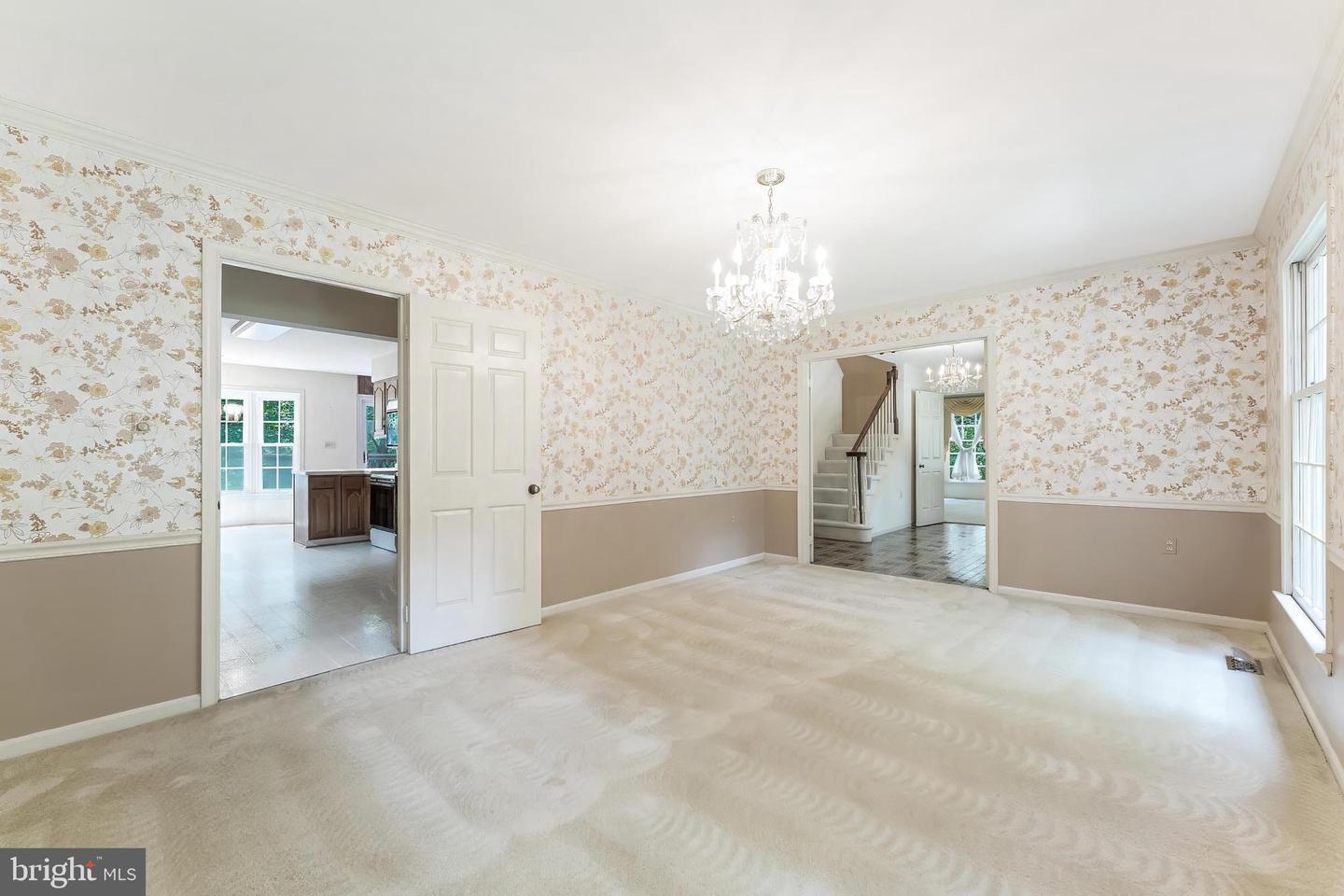 11115 STREAMVIEW CT, GREAT FALLS, Virginia 22066, 5 Bedrooms Bedrooms, ,3 BathroomsBathrooms,Residential,For sale,11115 STREAMVIEW CT,VAFX2255586 MLS # VAFX2255586