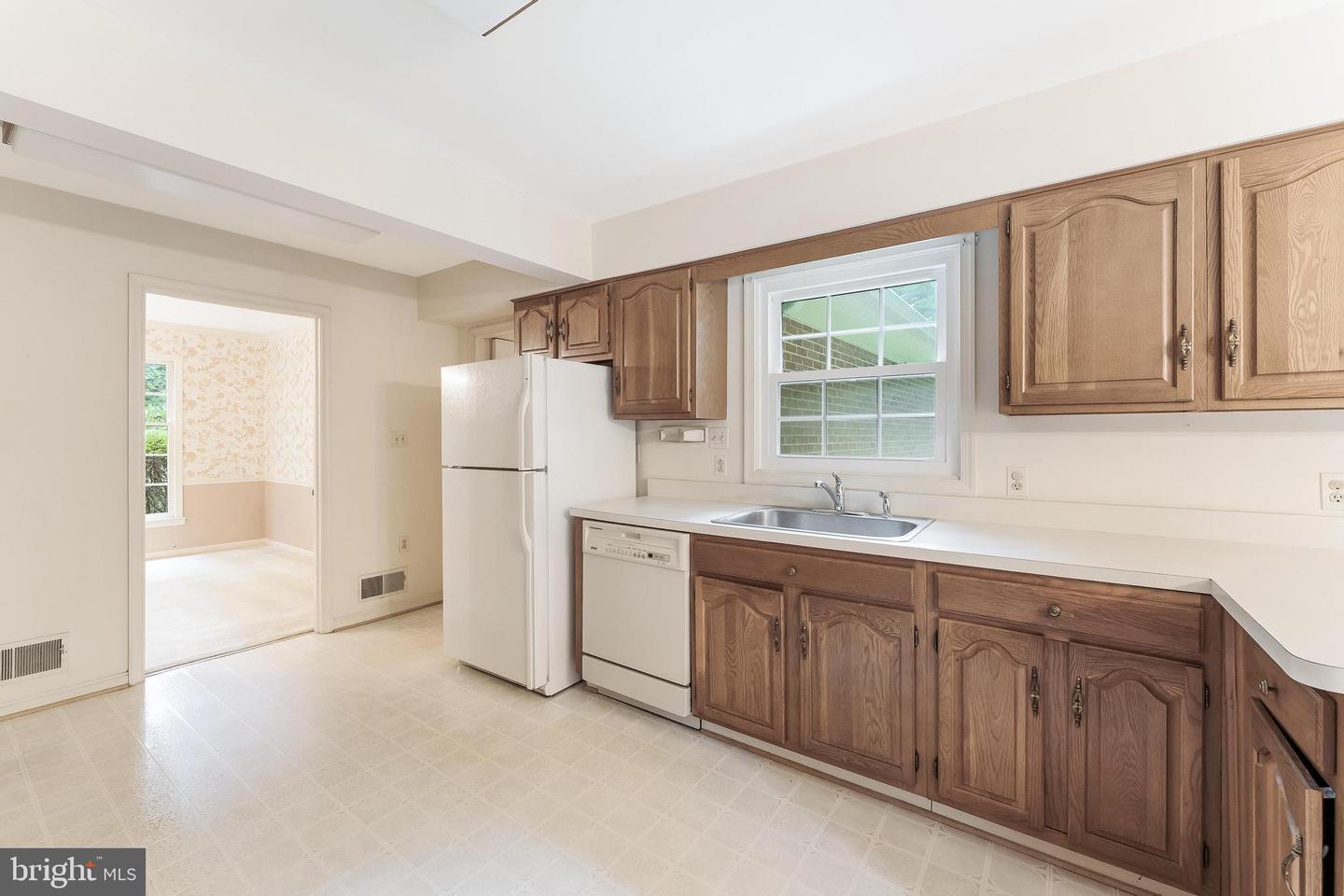 11115 STREAMVIEW CT, GREAT FALLS, Virginia 22066, 5 Bedrooms Bedrooms, ,3 BathroomsBathrooms,Residential,For sale,11115 STREAMVIEW CT,VAFX2255586 MLS # VAFX2255586