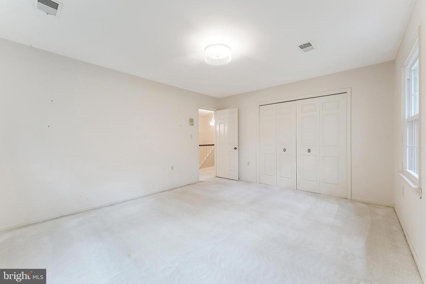 11115 STREAMVIEW CT, GREAT FALLS, Virginia 22066, 5 Bedrooms Bedrooms, ,3 BathroomsBathrooms,Residential,For sale,11115 STREAMVIEW CT,VAFX2255586 MLS # VAFX2255586