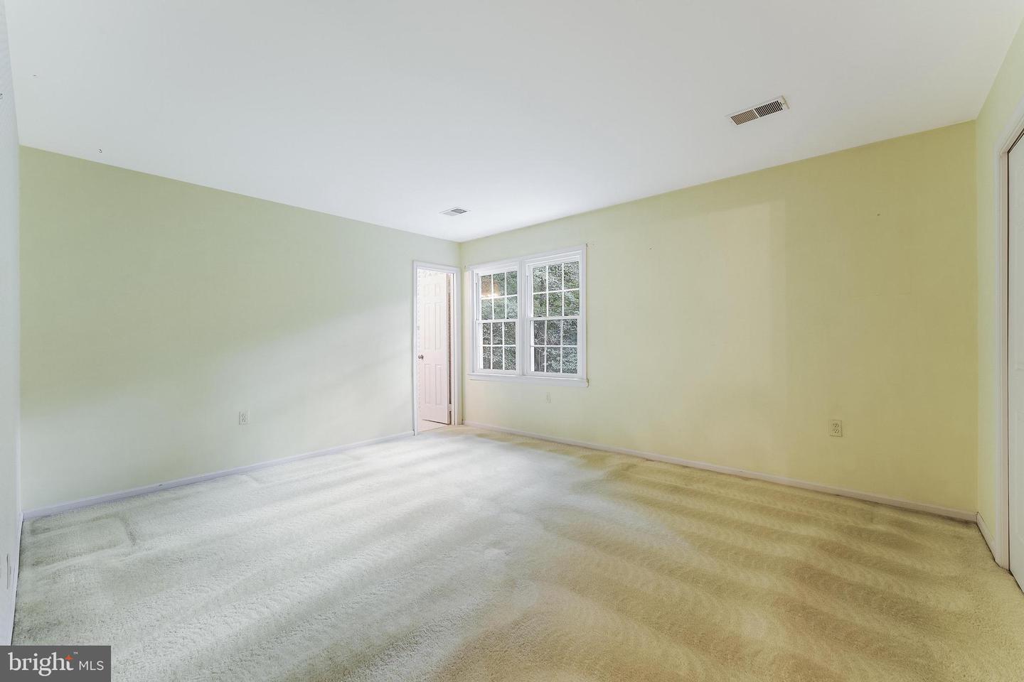 11115 STREAMVIEW CT, GREAT FALLS, Virginia 22066, 5 Bedrooms Bedrooms, ,3 BathroomsBathrooms,Residential,For sale,11115 STREAMVIEW CT,VAFX2255586 MLS # VAFX2255586