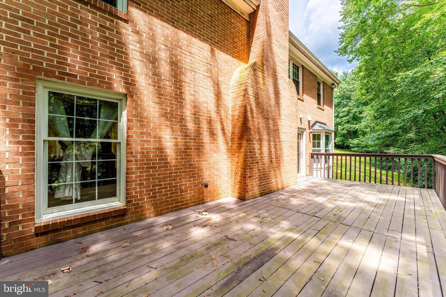 11115 STREAMVIEW CT, GREAT FALLS, Virginia 22066, 5 Bedrooms Bedrooms, ,3 BathroomsBathrooms,Residential,For sale,11115 STREAMVIEW CT,VAFX2255586 MLS # VAFX2255586