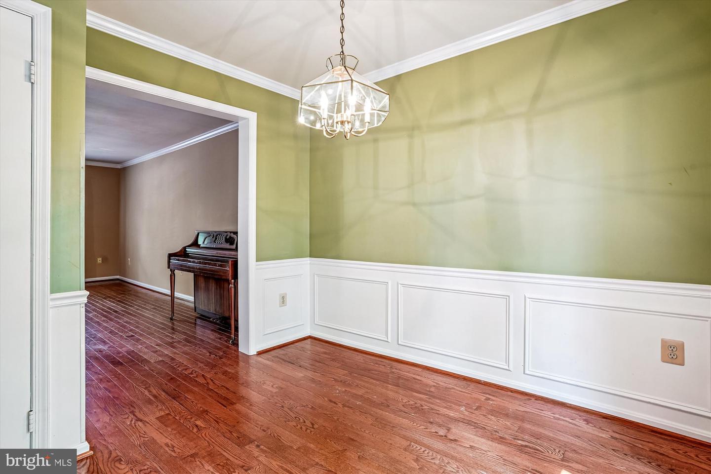 14495 WHISPERWOOD CT, DUMFRIES, Virginia 22025, 3 Bedrooms Bedrooms, ,3 BathroomsBathrooms,Residential,For sale,14495 WHISPERWOOD CT,VAPW2099278 MLS # VAPW2099278