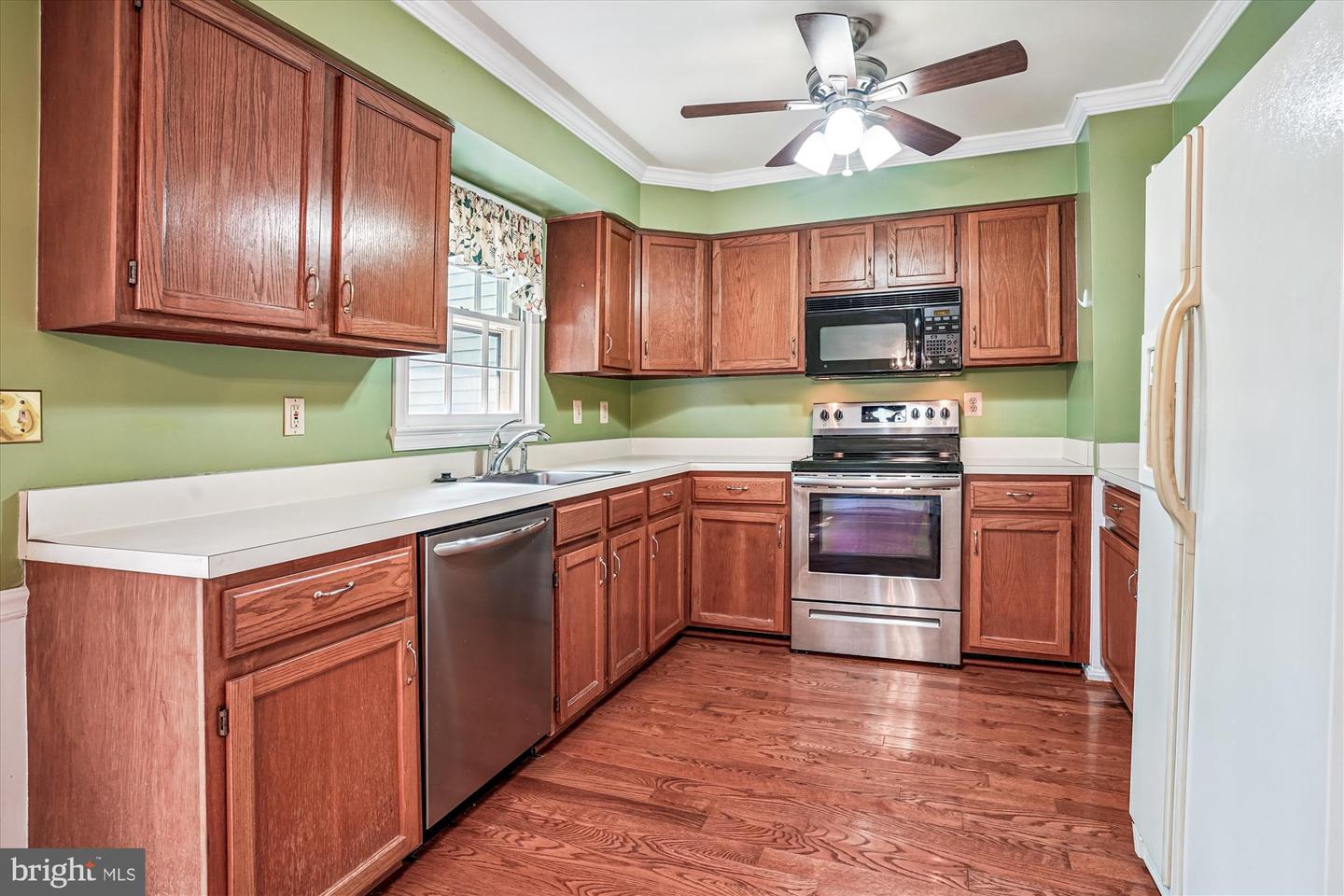 14495 WHISPERWOOD CT, DUMFRIES, Virginia 22025, 3 Bedrooms Bedrooms, ,3 BathroomsBathrooms,Residential,For sale,14495 WHISPERWOOD CT,VAPW2099278 MLS # VAPW2099278