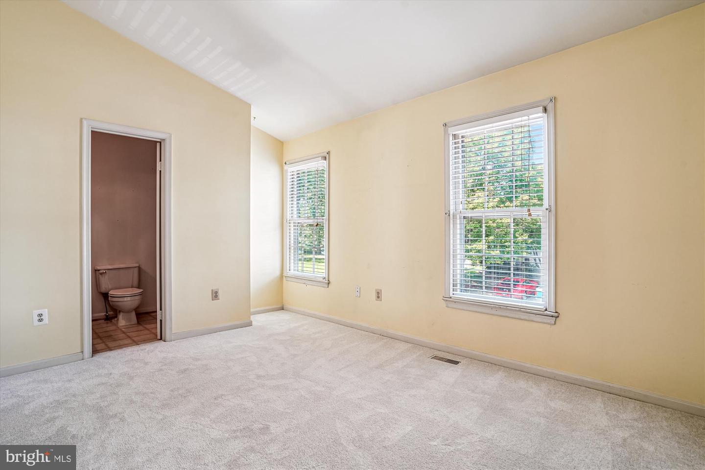14495 WHISPERWOOD CT, DUMFRIES, Virginia 22025, 3 Bedrooms Bedrooms, ,3 BathroomsBathrooms,Residential,For sale,14495 WHISPERWOOD CT,VAPW2099278 MLS # VAPW2099278