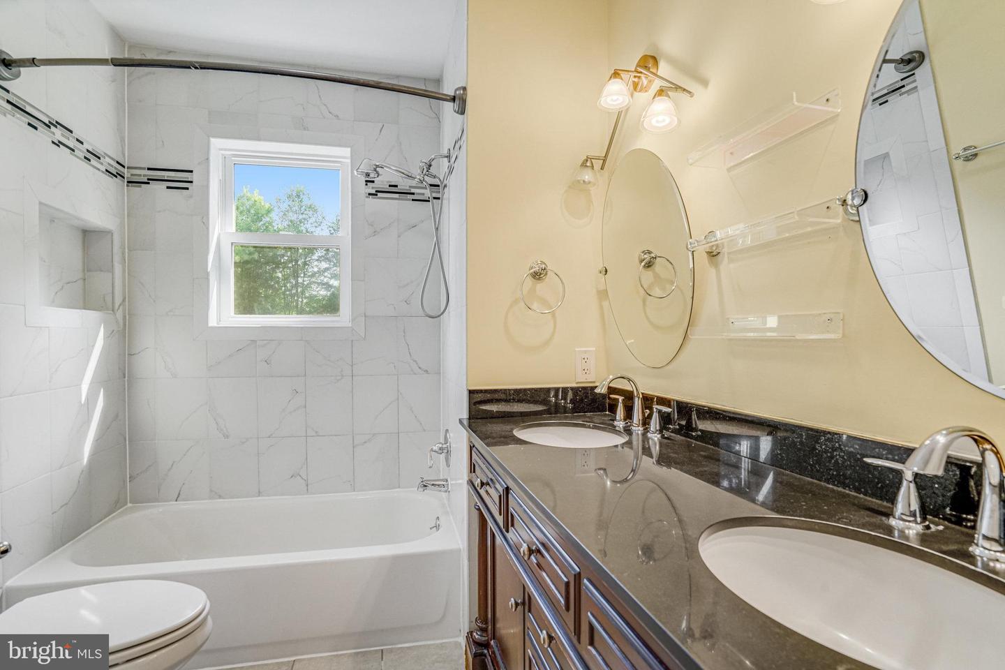3007 JAMES ST, FAIRFAX, Virginia 22031, 5 Bedrooms Bedrooms, ,2 BathroomsBathrooms,Residential,For sale,3007 JAMES ST,VAFX2256094 MLS # VAFX2256094