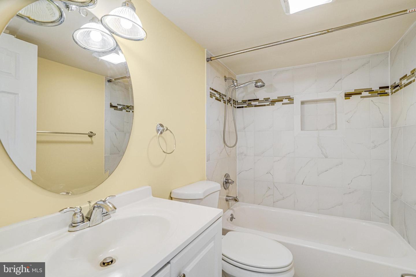 3007 JAMES ST, FAIRFAX, Virginia 22031, 5 Bedrooms Bedrooms, ,2 BathroomsBathrooms,Residential,For sale,3007 JAMES ST,VAFX2256094 MLS # VAFX2256094