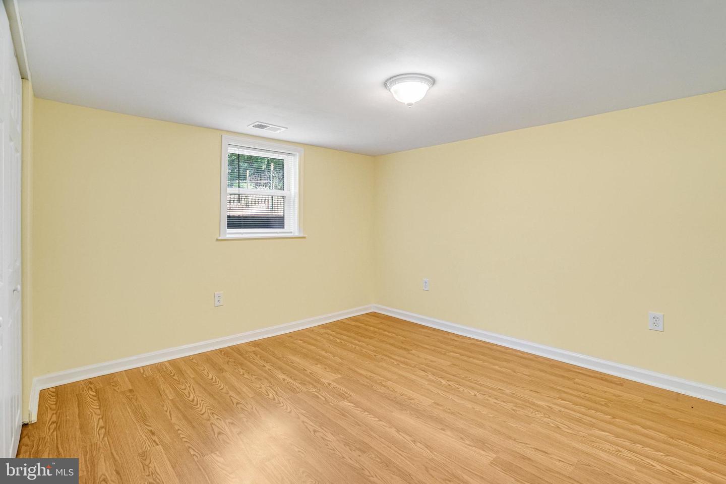 3007 JAMES ST, FAIRFAX, Virginia 22031, 5 Bedrooms Bedrooms, ,2 BathroomsBathrooms,Residential,For sale,3007 JAMES ST,VAFX2256094 MLS # VAFX2256094