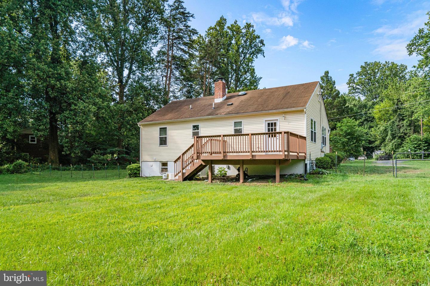 3007 JAMES ST, FAIRFAX, Virginia 22031, 5 Bedrooms Bedrooms, ,2 BathroomsBathrooms,Residential,For sale,3007 JAMES ST,VAFX2256094 MLS # VAFX2256094
