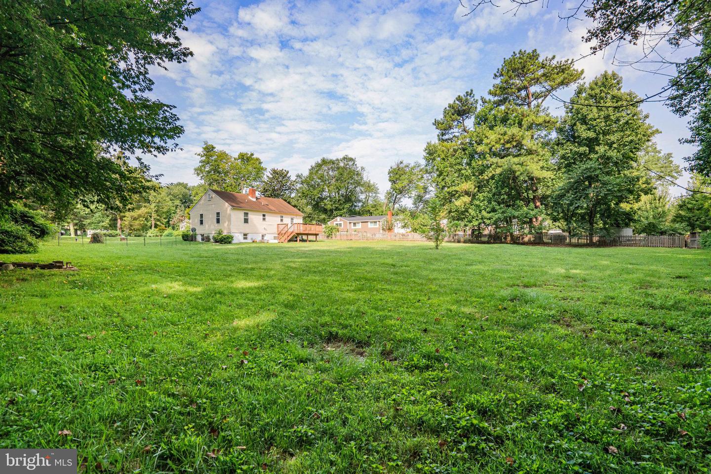 3007 JAMES ST, FAIRFAX, Virginia 22031, 5 Bedrooms Bedrooms, ,2 BathroomsBathrooms,Residential,For sale,3007 JAMES ST,VAFX2256094 MLS # VAFX2256094