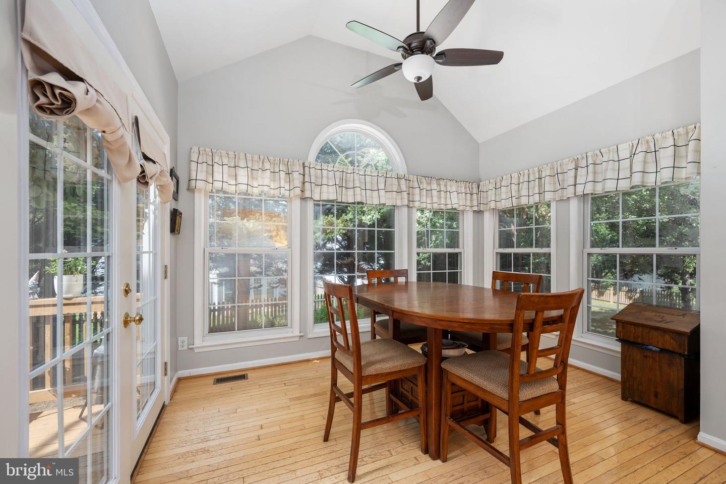 17 LOTUS LN, STAFFORD, Virginia 22554, 5 Bedrooms Bedrooms, ,3 BathroomsBathrooms,Residential,For sale,17 LOTUS LN,VAST2040916 MLS # VAST2040916