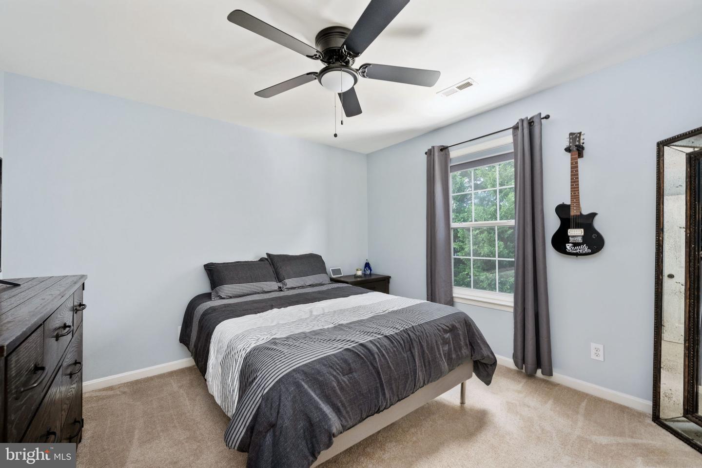 17 LOTUS LN, STAFFORD, Virginia 22554, 5 Bedrooms Bedrooms, ,3 BathroomsBathrooms,Residential,For sale,17 LOTUS LN,VAST2040916 MLS # VAST2040916