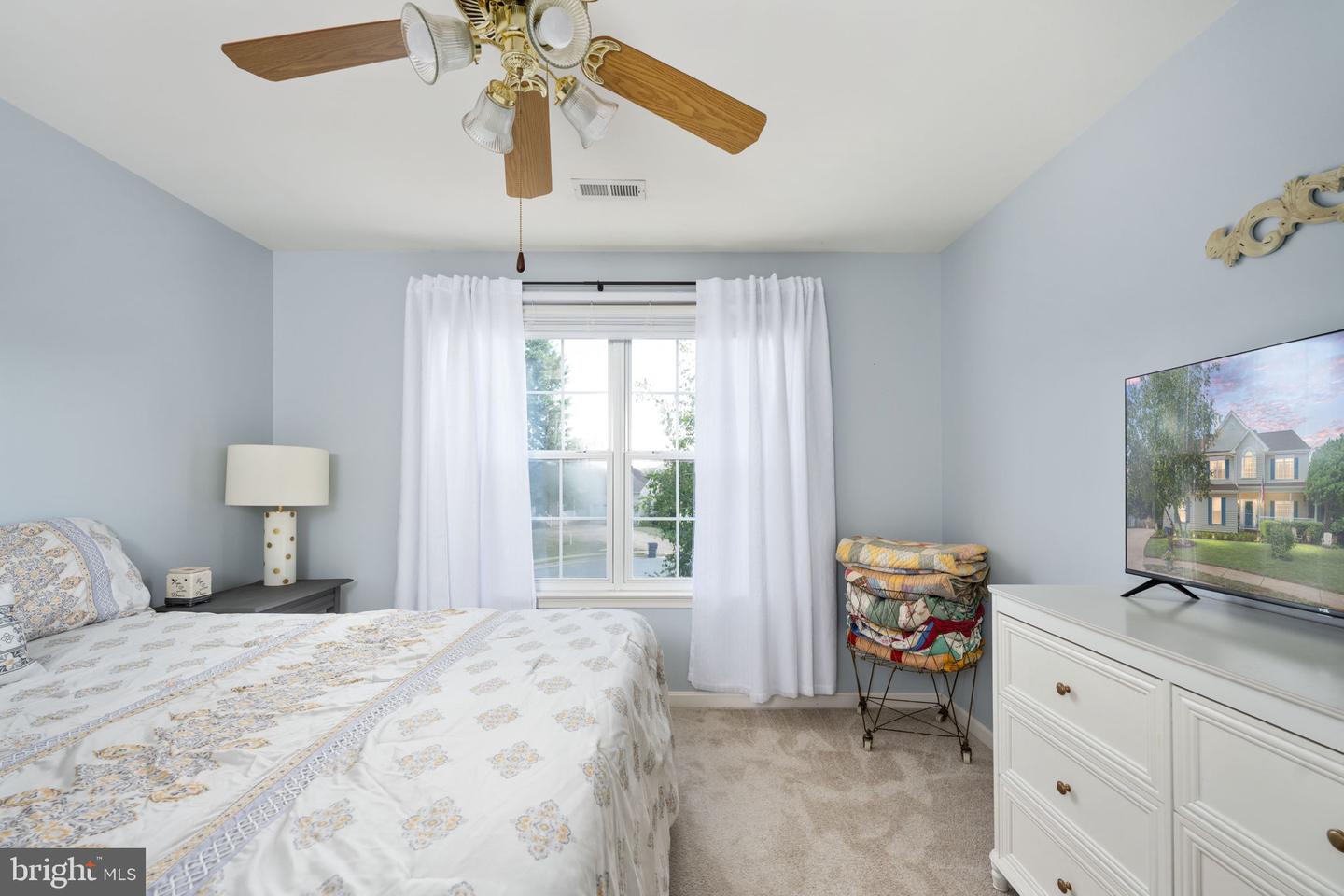 17 LOTUS LN, STAFFORD, Virginia 22554, 5 Bedrooms Bedrooms, ,3 BathroomsBathrooms,Residential,For sale,17 LOTUS LN,VAST2040916 MLS # VAST2040916