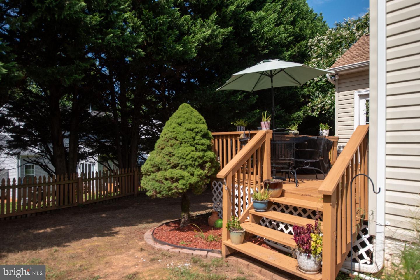 17 LOTUS LN, STAFFORD, Virginia 22554, 5 Bedrooms Bedrooms, ,3 BathroomsBathrooms,Residential,For sale,17 LOTUS LN,VAST2040916 MLS # VAST2040916