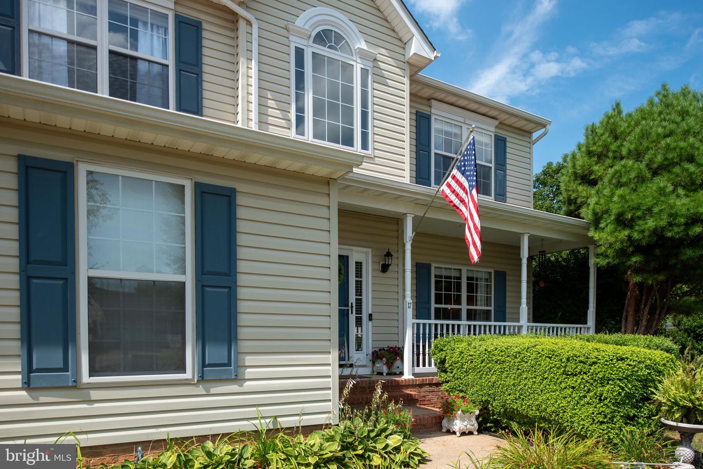 17 LOTUS LN, STAFFORD, Virginia 22554, 5 Bedrooms Bedrooms, ,3 BathroomsBathrooms,Residential,For sale,17 LOTUS LN,VAST2040916 MLS # VAST2040916