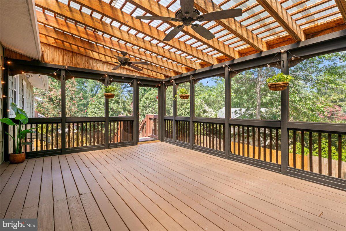 8511 BOUND BROOK LN, ALEXANDRIA, Virginia 22309, 5 Bedrooms Bedrooms, ,3 BathroomsBathrooms,Residential,For sale,8511 BOUND BROOK LN,VAFX2256260 MLS # VAFX2256260