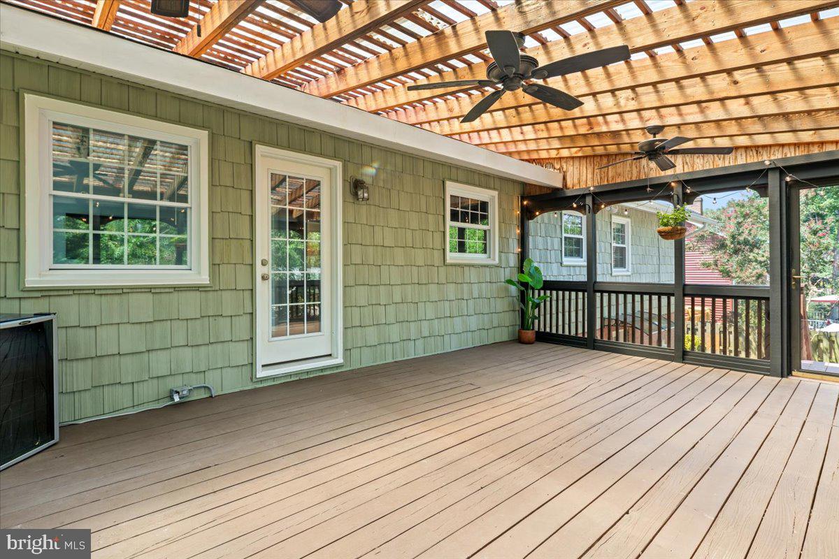 8511 BOUND BROOK LN, ALEXANDRIA, Virginia 22309, 5 Bedrooms Bedrooms, ,3 BathroomsBathrooms,Residential,For sale,8511 BOUND BROOK LN,VAFX2256260 MLS # VAFX2256260