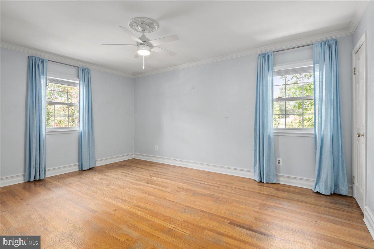 8511 BOUND BROOK LN, ALEXANDRIA, Virginia 22309, 5 Bedrooms Bedrooms, ,3 BathroomsBathrooms,Residential,For sale,8511 BOUND BROOK LN,VAFX2256260 MLS # VAFX2256260