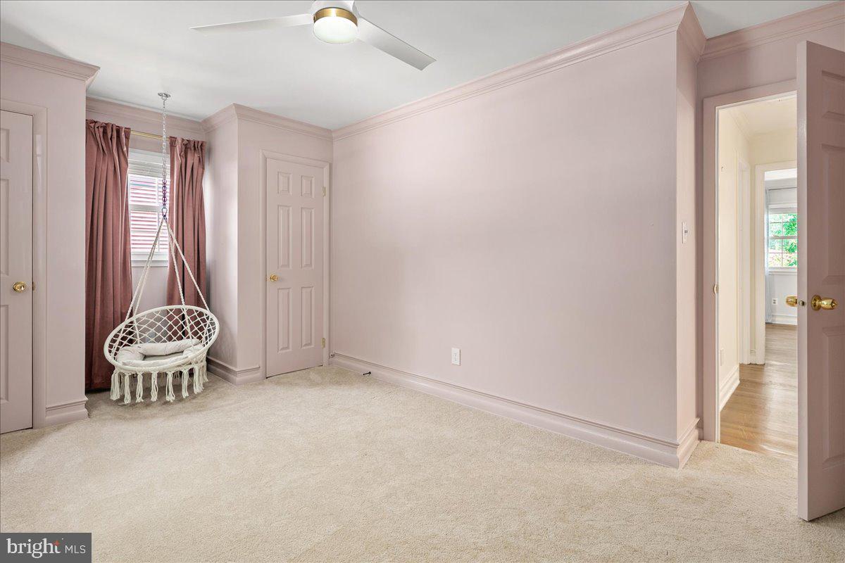 8511 BOUND BROOK LN, ALEXANDRIA, Virginia 22309, 5 Bedrooms Bedrooms, ,3 BathroomsBathrooms,Residential,For sale,8511 BOUND BROOK LN,VAFX2256260 MLS # VAFX2256260