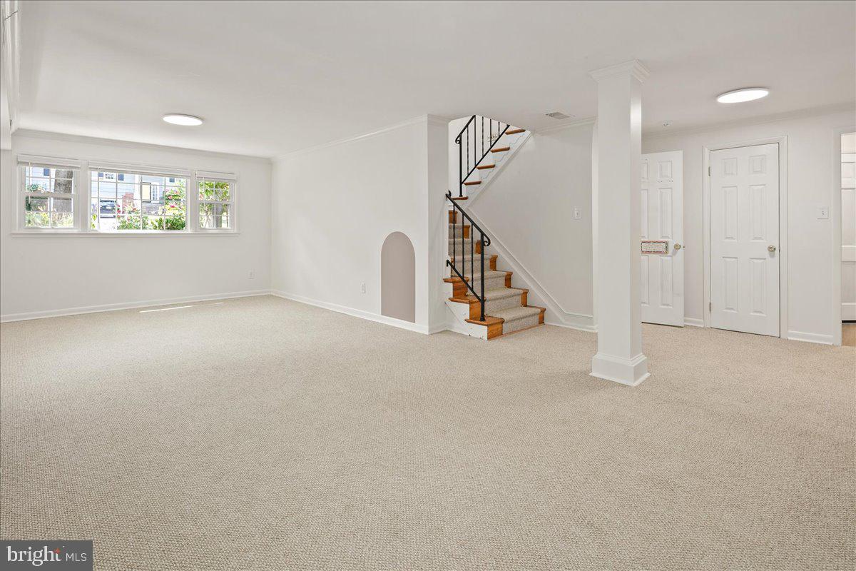 8511 BOUND BROOK LN, ALEXANDRIA, Virginia 22309, 5 Bedrooms Bedrooms, ,3 BathroomsBathrooms,Residential,For sale,8511 BOUND BROOK LN,VAFX2256260 MLS # VAFX2256260