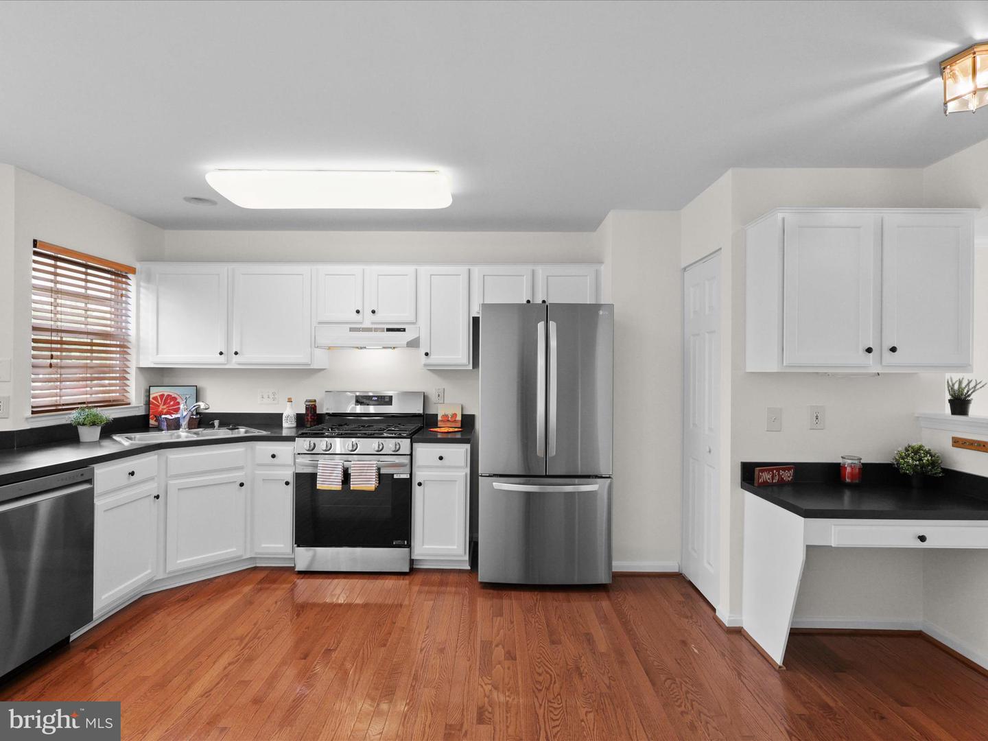 13734 DENHAM WAY, BRISTOW, Virginia 20136, 2 Bedrooms Bedrooms, ,3 BathroomsBathrooms,Residential,For sale,13734 DENHAM WAY,VAPW2099544 MLS # VAPW2099544