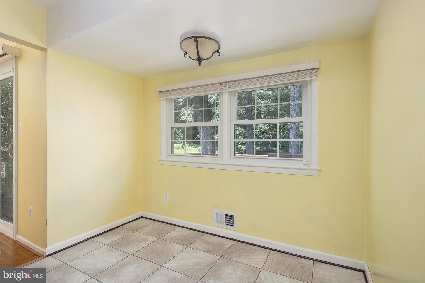 3017 BATTERSEA LN, ALEXANDRIA, Virginia 22309, 4 Bedrooms Bedrooms, ,3 BathroomsBathrooms,Residential,For sale,3017 BATTERSEA LN,VAFX2256288 MLS # VAFX2256288