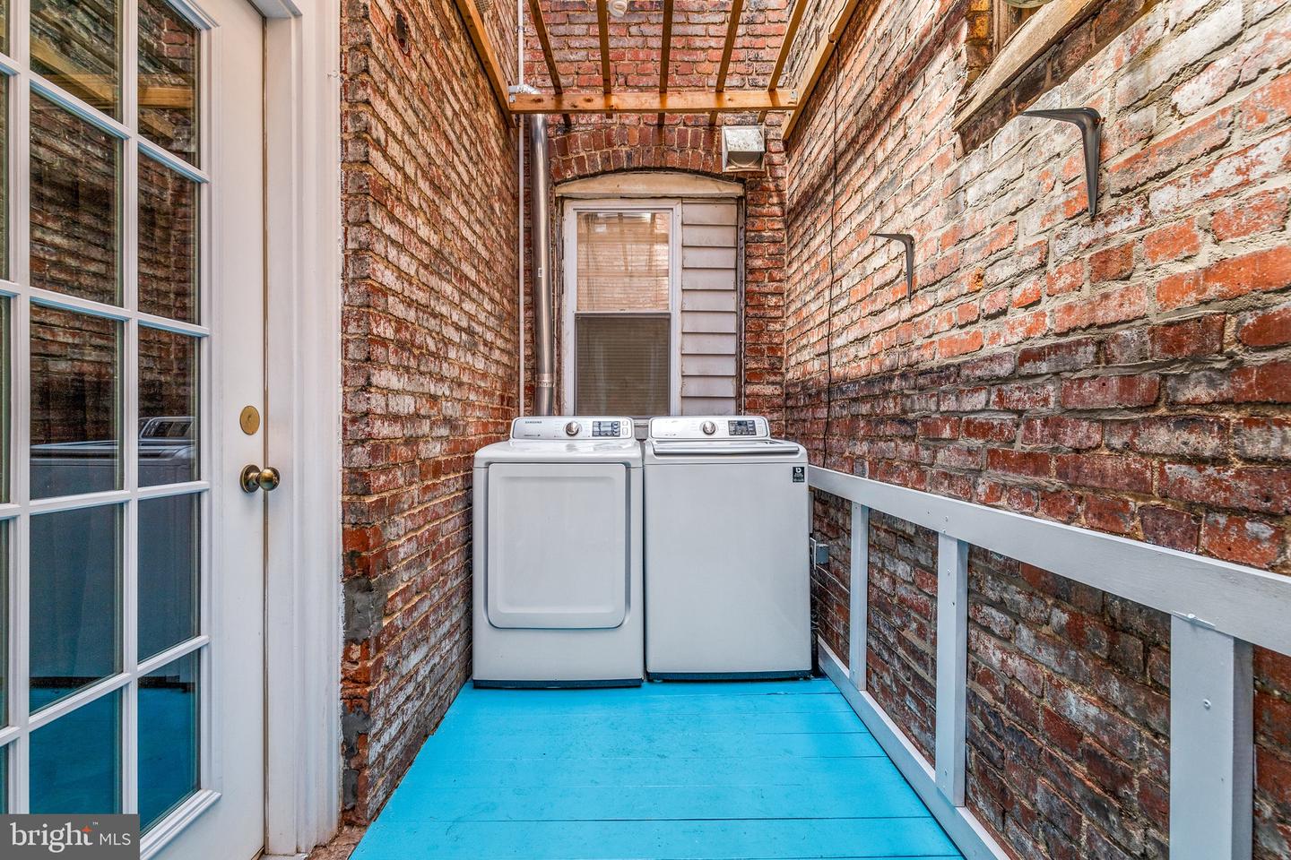 502 G ST NE, WASHINGTON, District Of Columbia 20002, 4 Bedrooms Bedrooms, ,4 BathroomsBathrooms,Residential,For sale,502 G ST NE,DCDC2211218 MLS # DCDC2211218