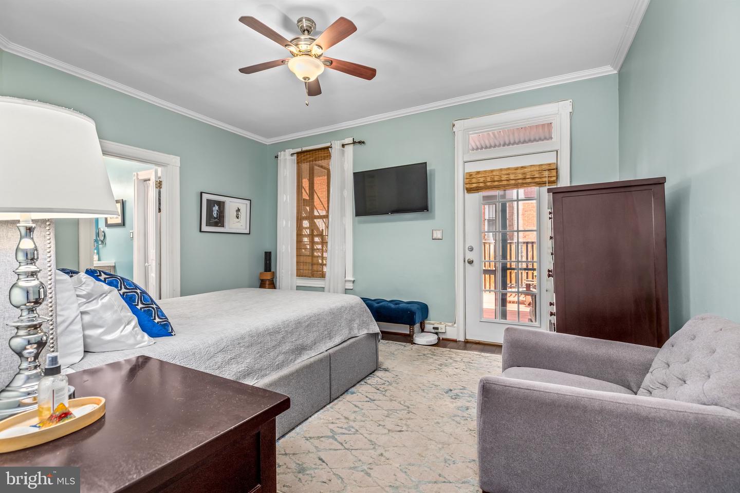 502 G ST NE, WASHINGTON, District Of Columbia 20002, 4 Bedrooms Bedrooms, ,4 BathroomsBathrooms,Residential,For sale,502 G ST NE,DCDC2211218 MLS # DCDC2211218