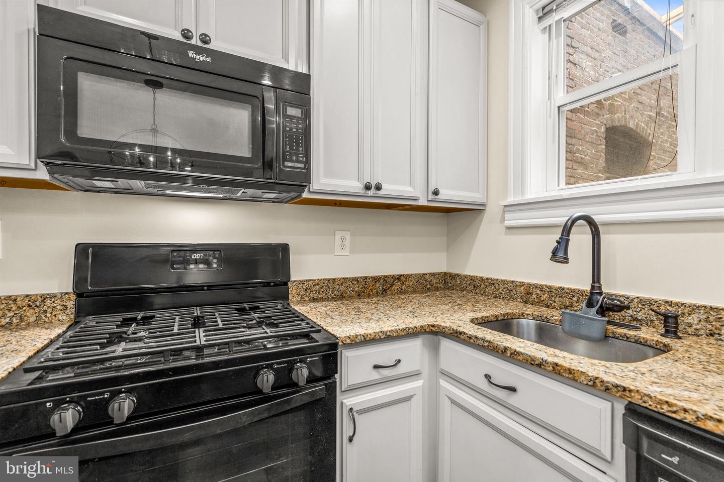 502 G ST NE, WASHINGTON, District Of Columbia 20002, 4 Bedrooms Bedrooms, ,4 BathroomsBathrooms,Residential,For sale,502 G ST NE,DCDC2211218 MLS # DCDC2211218