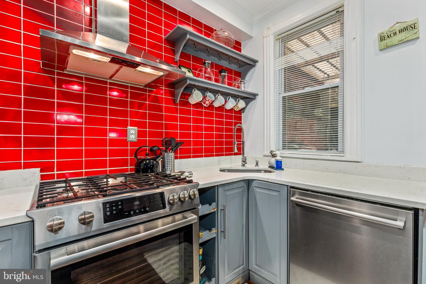 502 G ST NE, WASHINGTON, District Of Columbia 20002, 4 Bedrooms Bedrooms, ,4 BathroomsBathrooms,Residential,For sale,502 G ST NE,DCDC2211218 MLS # DCDC2211218
