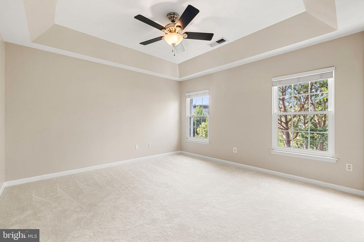 45537 LAKE HAVEN TER, STERLING, Virginia 20165, 3 Bedrooms Bedrooms, ,3 BathroomsBathrooms,Residential,For sale,45537 LAKE HAVEN TER,VALO2102706 MLS # VALO2102706