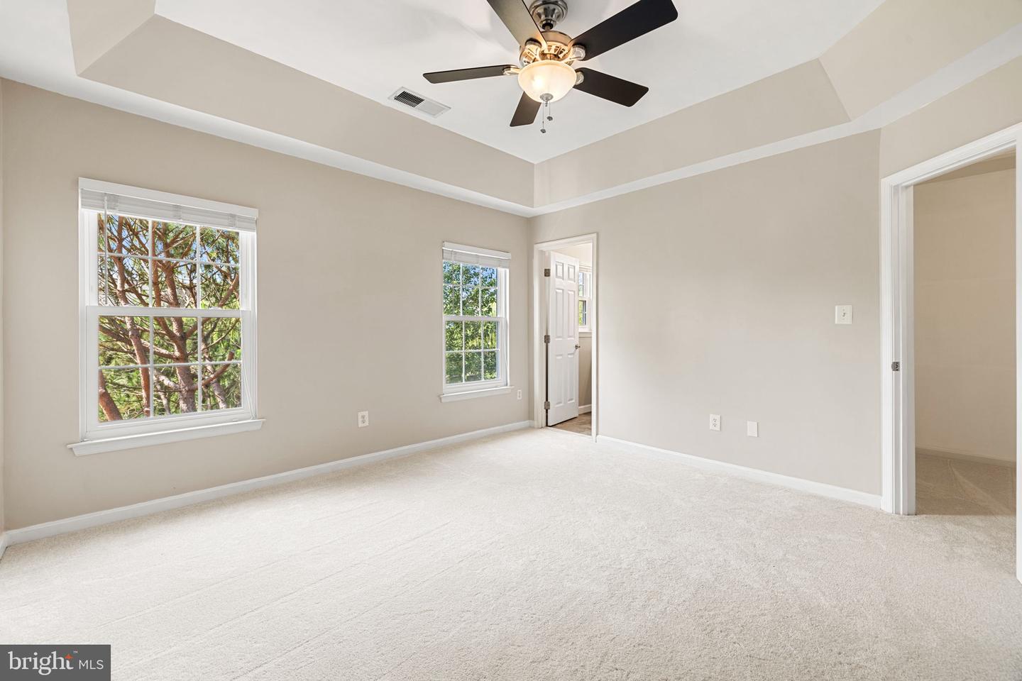 45537 LAKE HAVEN TER, STERLING, Virginia 20165, 3 Bedrooms Bedrooms, ,3 BathroomsBathrooms,Residential,For sale,45537 LAKE HAVEN TER,VALO2102706 MLS # VALO2102706
